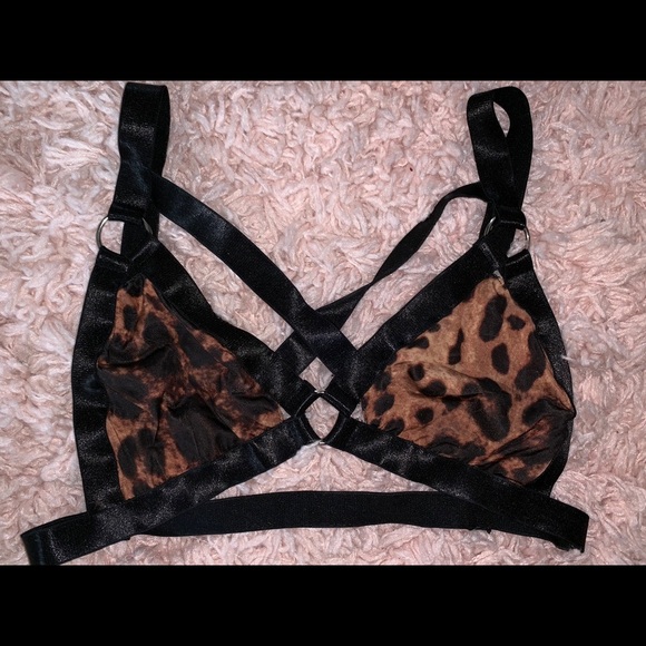 UNIF Other - UNIF cheetah print cage bra RARE